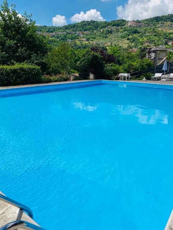 Swimming And Sun Apartment Gandosso Exterior photo